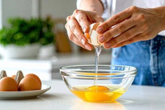 【朗報】卵さん、週5個食べるだけでアルツハイマーのリスクが27%下がると判明してしまう