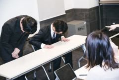 【悲報】マイクロバスの事故の会見で顧問が喋ってたんだが←これ！