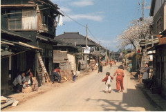 【画像】昭和25年の日本の写真、ガチで時代劇の世界すぎるｗｗｗ
