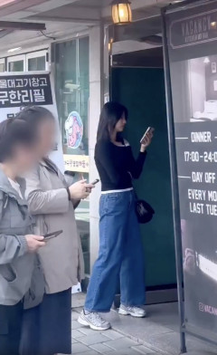 【動画】彼氏を見つけた彼女の顔ｗｗｗｗｗｗｗｗｗｗｗｗｗｗｗｗｗｗｗｗｗｗｗｗ