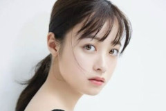 【画像】橋本環奈の自撮り、ビジュアルが爆発してしまうwwwwww