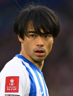 サッカー三笘薫全治2ヶ月wwwwwwwwwwww