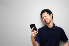 【悲惨】妻の名字に変えた男、ガチで『後悔』してしまう・・・・・・・