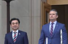韓国国防部長官の面前で「壮絶な怒り」に言及したヘグセス米国防長官「同盟負担分担拡大を」！