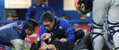 【悲報】川上球審、オスナのバット投げ事故からまもなく一ヶ月が経過するがまだ意識戻らず…