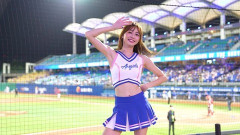【画像】チアリーダーさん、エチエチ