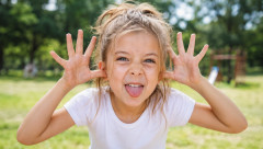 【悲報】9歳からマリファナ吸い始めた陽キャ、とんでもない姿になってしまう…