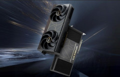 ASUSが「ProArt RTX 5090 OC Edition」をひっそりと発売。ファウンダーズ・エディションのデザインを採用し、2.5スロット対応のクーラーを搭載