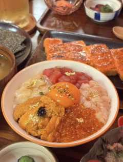 「この海鮮丼のためなら破産しても構わない」日本食が大好きな外国人まとめ