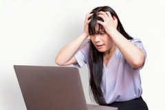 【悲報】女性Vtuberさん、ネタバレおぢのせいで精神を病み実況を中止