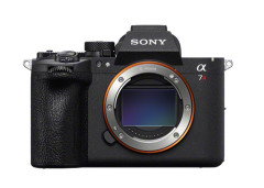 【朗報】ソニー、α7RVI (ILCE-7RM6)を発表。いくらなんでも凄いすぎる