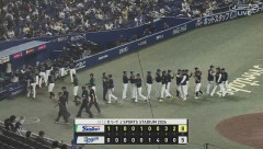 【中日対ヤクルト7回戦】ヤクルトが執念の逆転勝ちで首位死守！ 最多タイ貯金10 8回岩田が逆転打 15安打 サンタナ9号先制弾 荘司4失点も3勝目 高梨6回1失点 増田3号2ラン