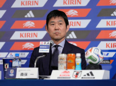 【悲報】サッカー日本代表W杯メンバー26人発表、三笘薫が負傷で選外なのに長友佑都さんはしっかり選ばれてしまうｗｗｗｗｗｗｗｗｗｗ