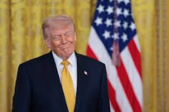 【あっ…】トランプ大統領、イラン戦争中の3か月に3600超もの証券売買をしていた資産報告書を公開　→　ネット「完全にインサイダー」「死の商人」「株価操縦」