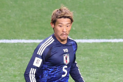 【悲報】守田英正さん、CLベスト8に貢献するもW杯メンバーから落選してしまう・・・・・・・・・