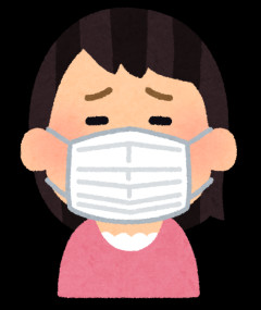 まだマスクしてる人