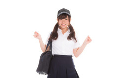子供のスイミングの親子遠足でTDLに行くことになったが、Aママから一括送信で「私その日用事があって同伴出来ないし、旦那も無理。誰かうちの姫の保護者やってくれない？」