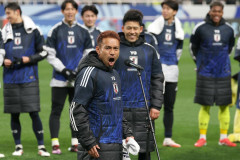 【悲報】セルジオ越後さん「長友に非はないけど精神的支柱なら部活動と一緒」ｗｗｗｗｗｗｗｗｗｗ