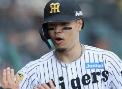 佐藤輝明さん、40本打った去年のペースに追いつく