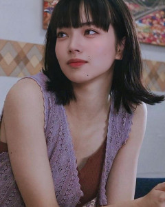 【画像】小松菜奈 (30)さん、最近の色気がエグすぎるwwwwww