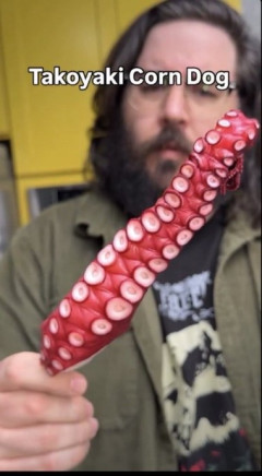 【画像】アメリカ人が作るタコ焼きｗｗｗｗｗｗｗｗ