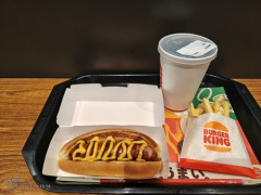 【悲報】バーガーキングさん「サイズ大きいです、安いです、美味しいです」ｗｗｗｗｗｗｗｗｗｗ