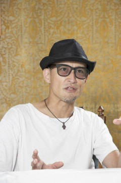 【悲報】松岡昌宏さん「シャンプー使わない、体も手でこするだけ」についにツッコまれてしまうｗｗｗｗｗｗｗｗｗｗ