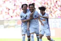 J1広島、曺監督退任の京都に4発完勝！岡山は清水に2発完勝！川崎は脇坂弾で追い付きPK戦で町田に勝利　J1第17節（関連まとめ）