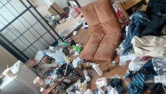 【画像】汚部屋の掃除する