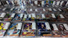 【悲報】外国人「日本のゲーム、漫画、TCGの価値がバレて外国人にどんどん買われていってる」