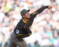松井裕樹さん、リリーフなのに10日で8.2回も投げさせられる