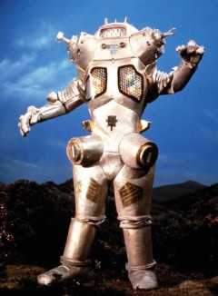 ウルトラセブンのキングジョーとかいう登場するタイミングが早すぎた敵wwwwwwwwwwww
