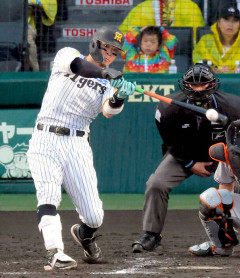 【朗報】球界レジェンドOB「佐藤輝明は村上より打撃も守備も良いというのがМLBの評価」