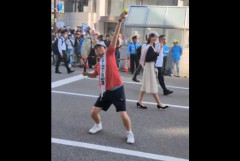 【PICKUP】斎藤知事、煽り耐性◎ 辞めろコールに応えてダンスを披露ｗｗｗ