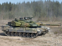 ノルウェー軍、新型主力戦車レオパルト2A8が陸軍に納入されたと発表！