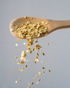オートミール(糖質低いです、タンパク質あります、食物繊維とれます) お前らが食べない理由