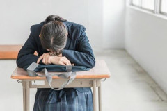【悲報】物価高の波、高校生を『直撃』してしまう！！！！！！！