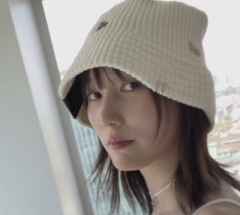 【画像】本田翼さん(33)、ノースリーブ膨らみがエグい・・・