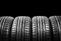 車のタイヤって日本製選ぶ意味ある？