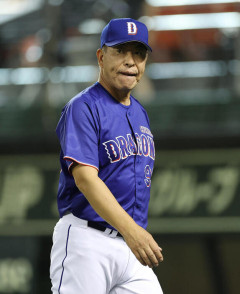 中日井上監督、あきれる「お約束のように四球出して佐藤輝明にドカン。一体どう感じてるのか」