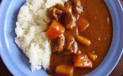 嫁「カレー何日なら連続でも大丈夫？」俺「3日連続までかなぁ」→ 結果・・・