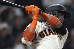 ルイス・アラエスさん、ついにイチロー化