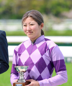 【悲報】ジュウリョクピエッッッ今村聖奈さん、女性騎手初のクラシック騎乗へｗｗｗｗｗｗｗｗｗｗ