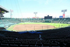 MLBドジャースとレンジャーズ、横浜高校から出禁を食らう