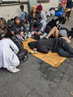 【悲報】田舎者ワイさん、東京が臭すぎて死亡してしまうｗｗｗｗｗｗｗｗｗｗ