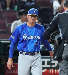 【悲報】DeNA相川監督「選手“は”一生懸命やっている」