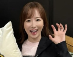 【画像】皆藤愛子さん(41)のナマ脚、美しすぎるwwwwww