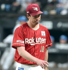 楽天3連敗で単独最下位転落