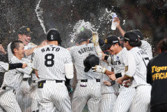 【阪神】ドラマは佐藤輝明から始まった「みんな集中していた」７回先頭の四球がミラクル起点に