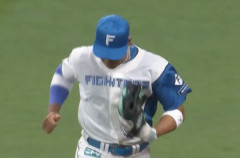 日ハム万波中正、異次元過ぎる